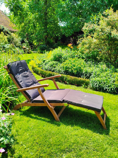 Șezlong de grădină Queen Mary®, lemn de salcâm, certificat FSC®, 169x54x95cm