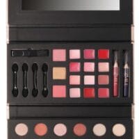Set trusa de machiaj "Glam to go" si pensule machiaj DeLuxe, 5 piese in cutie